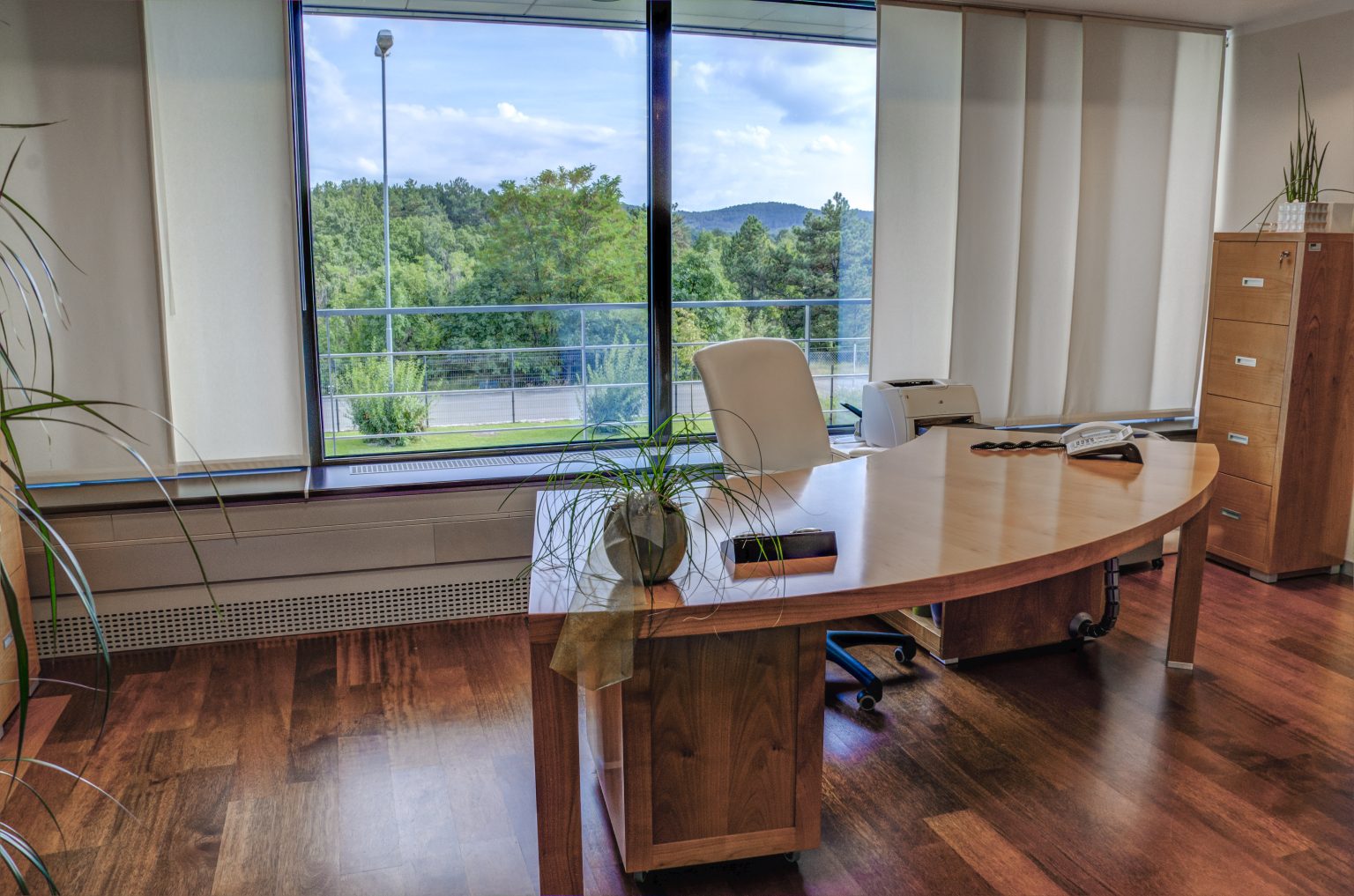 Poslovni interier Woodtech